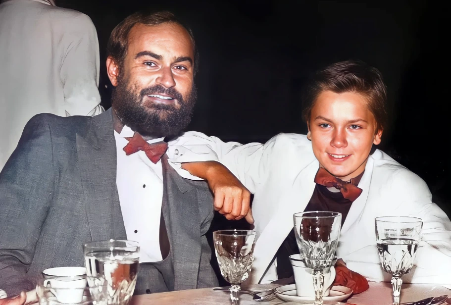 John Lee Bottom: Vater von Joaquin Phoenix